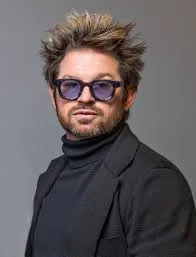Clayton Thomas