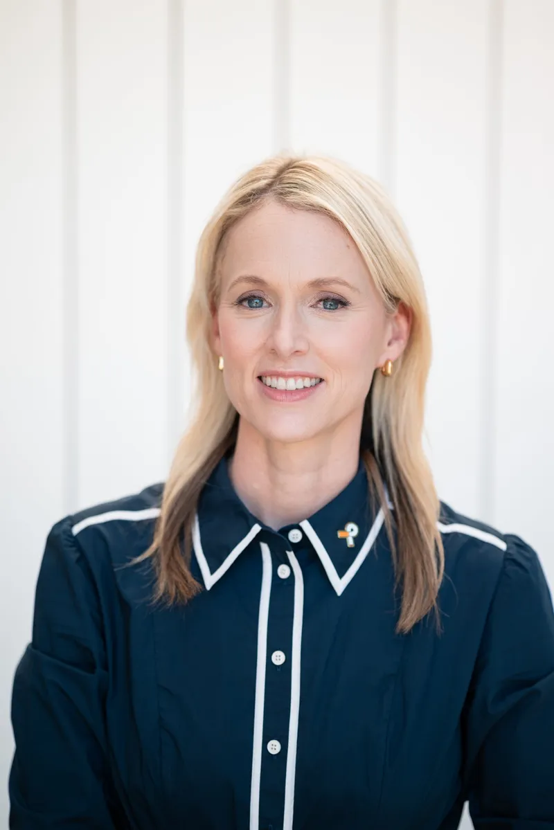 Bronwyn King