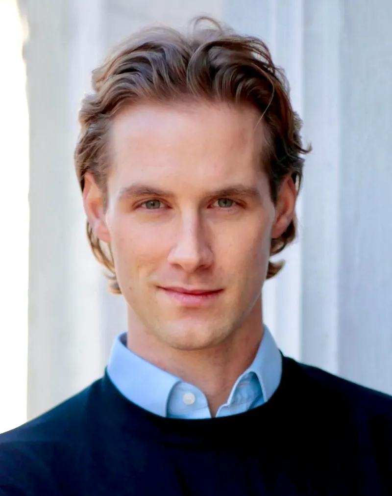 Dr. Max Bernt