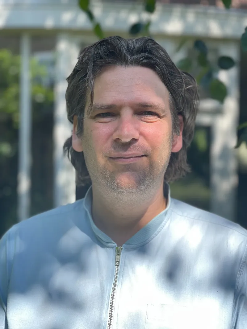 Robert van Hennik